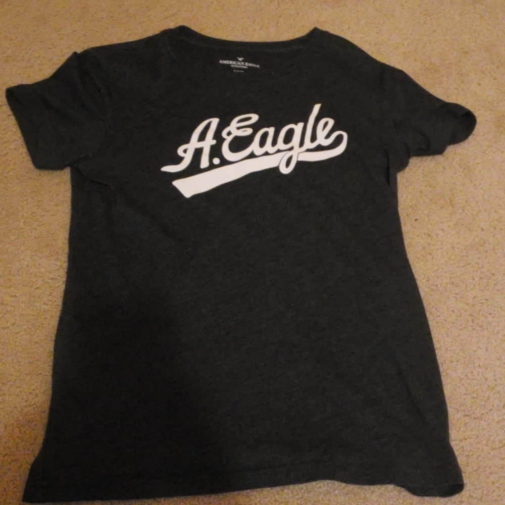 American Eagle T-Shirt Black and White